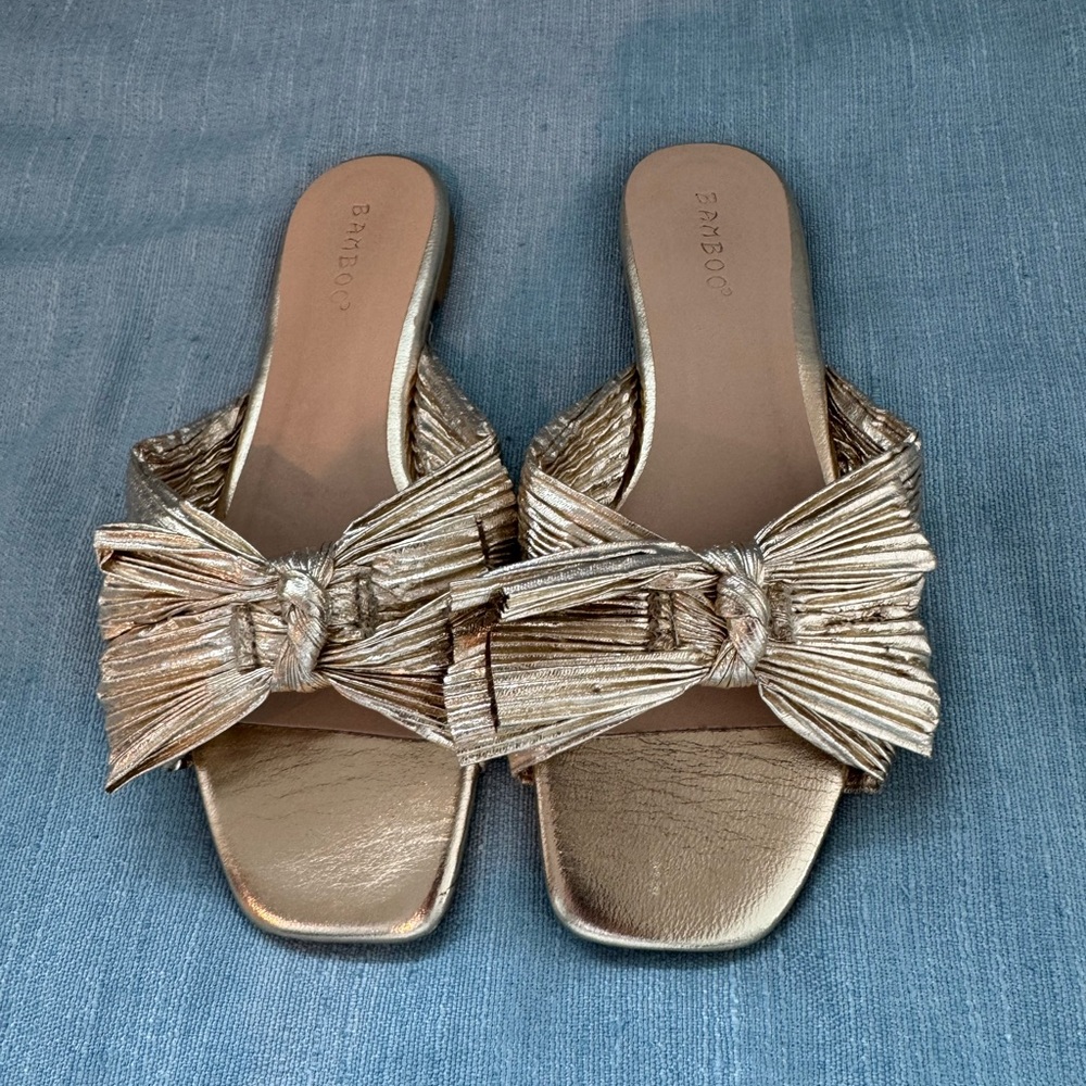 Bamboo Women's Gold Slide Sandals